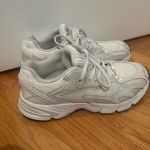 adidas Originals Astir